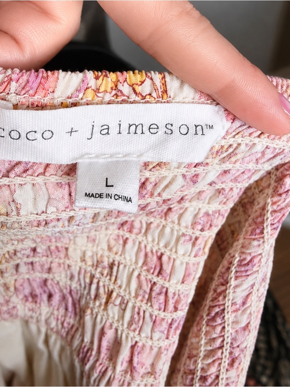 Coco + Jaimeson Pink Floral Bell Sleeve Smocked Mini Dress Size Large - Picture 2 of 7